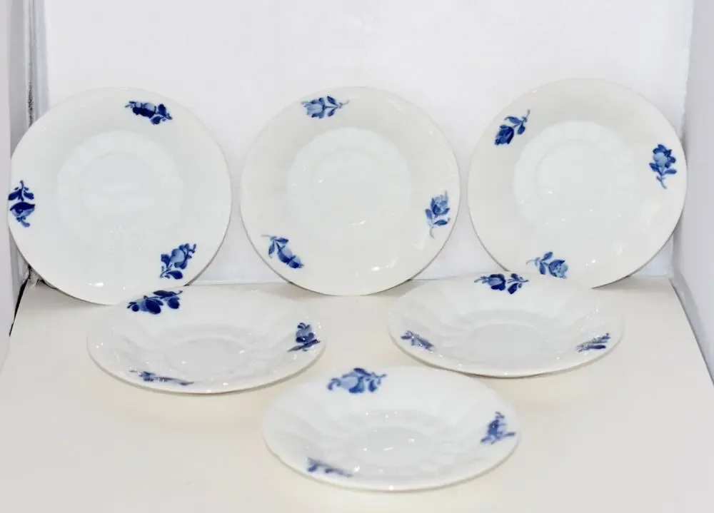Royal Copenhagen Blue Flowers Angular Saucers for Bouillon Cup X-5 MINT 10/8608
